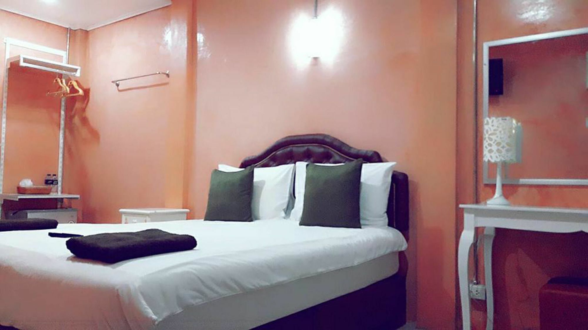 Khunnai House Chiang Mai Hotel Ngoại thất bức ảnh